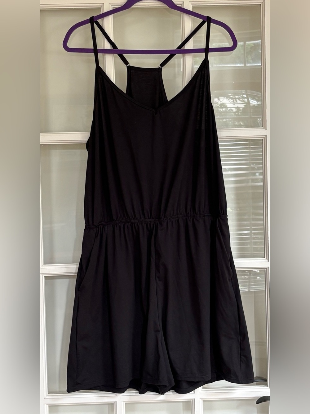 HALARA Adjustable Strap V-Neck Romper with Pockets - NWT Size XL Black